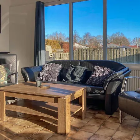 Pet Friendly In Holiday home *